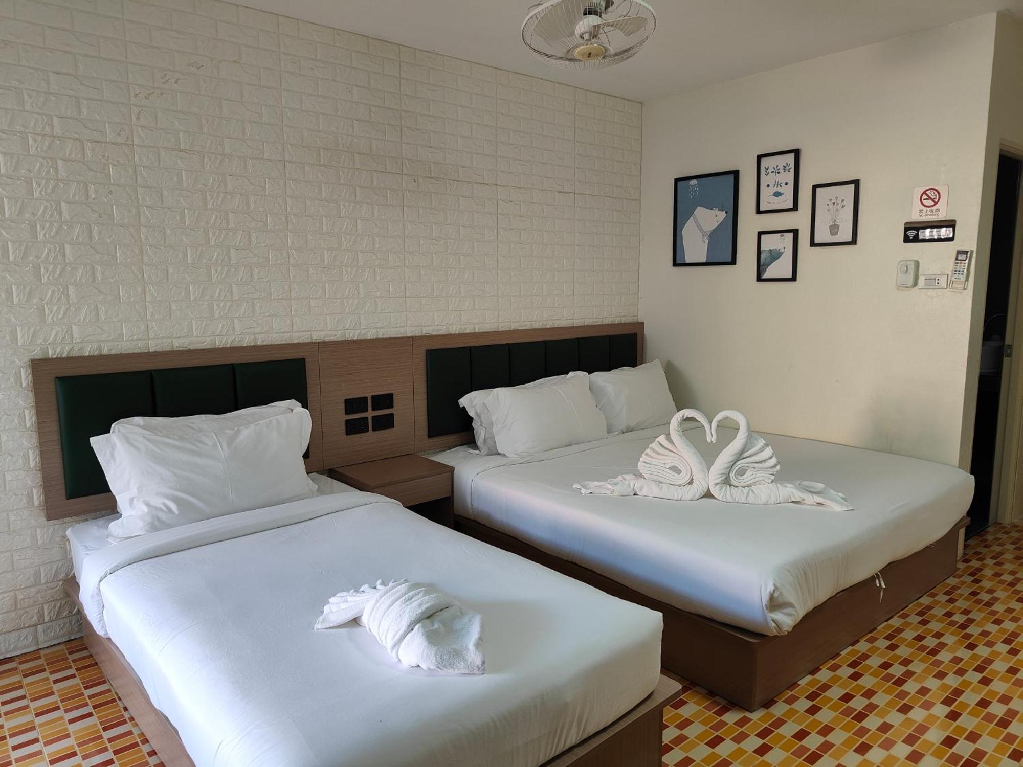 Baankasemsuk Resort 般咔 深宿 Patong Екстер'єр фото