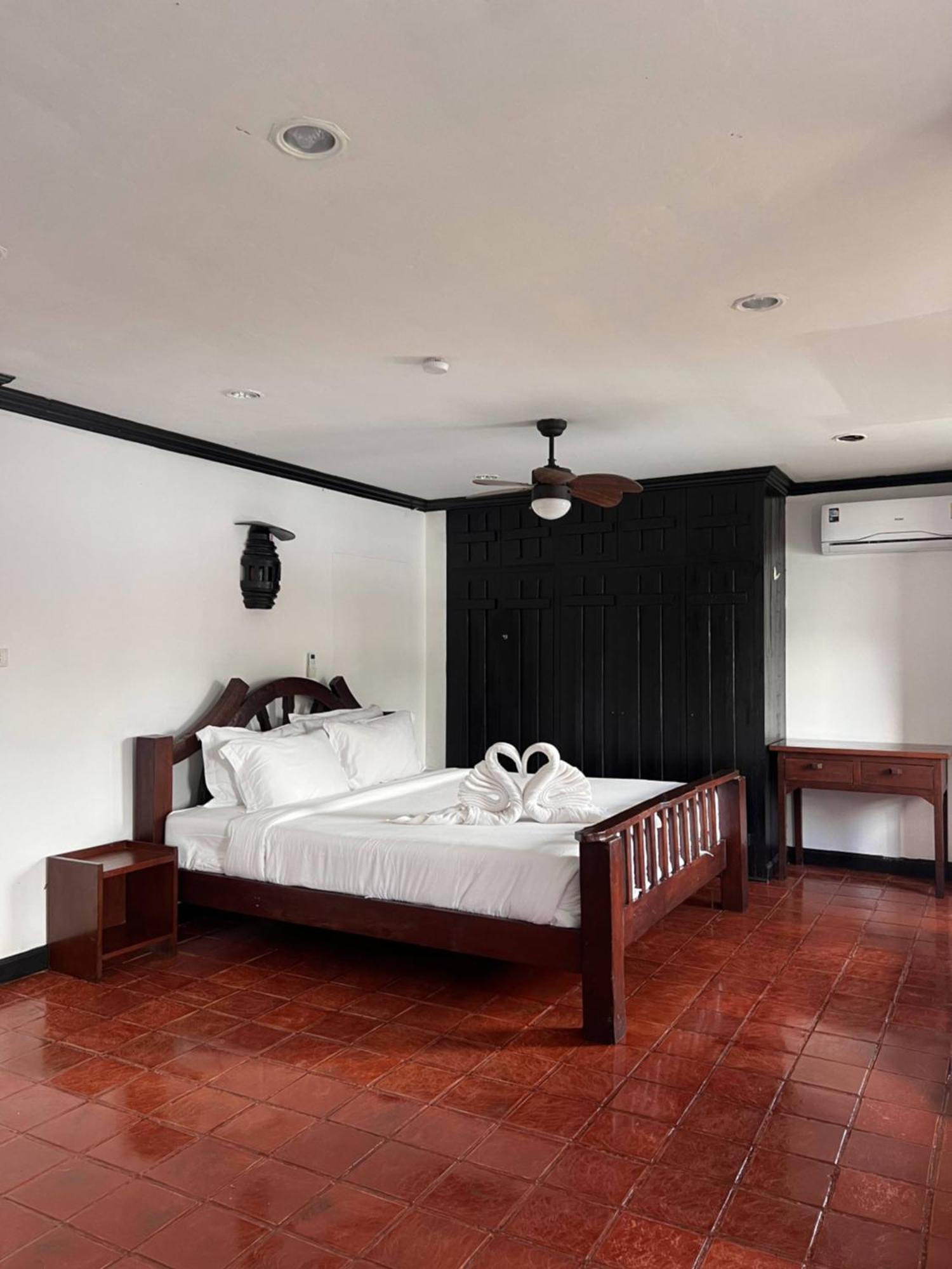 Baankasemsuk Resort 般咔 深宿 Patong Екстер'єр фото