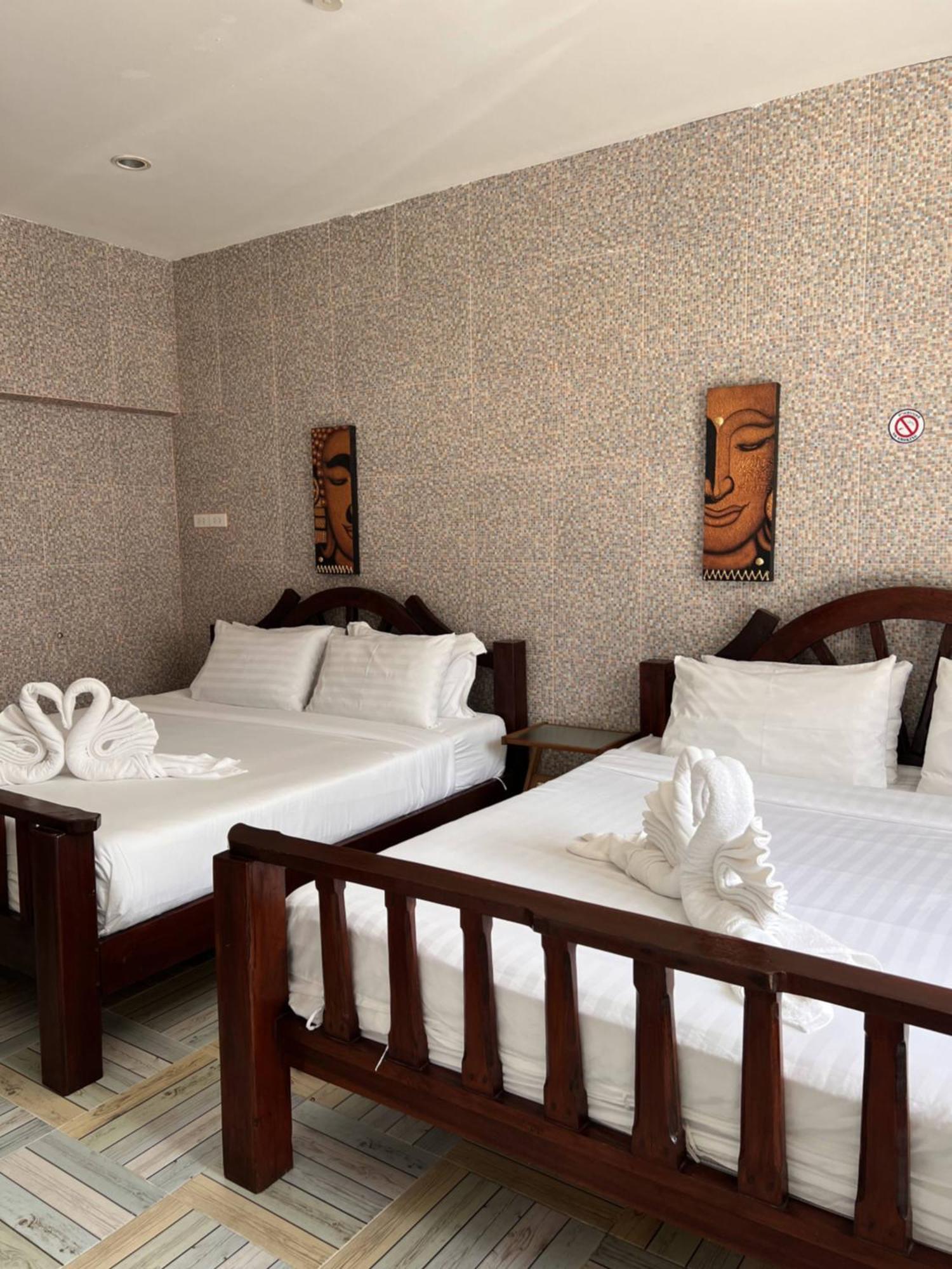 Baankasemsuk Resort 般咔 深宿 Patong Екстер'єр фото